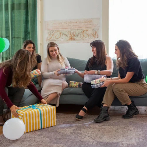 Best Gift Ideas for Pregnant Women's in America