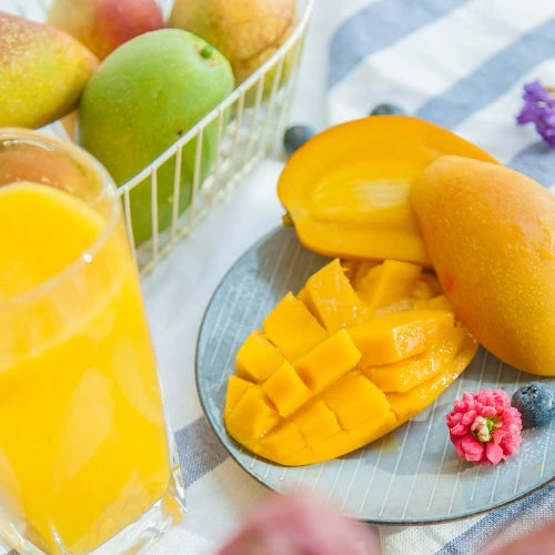 Eating Mangoes in Pregnancy: Benefits, Risks