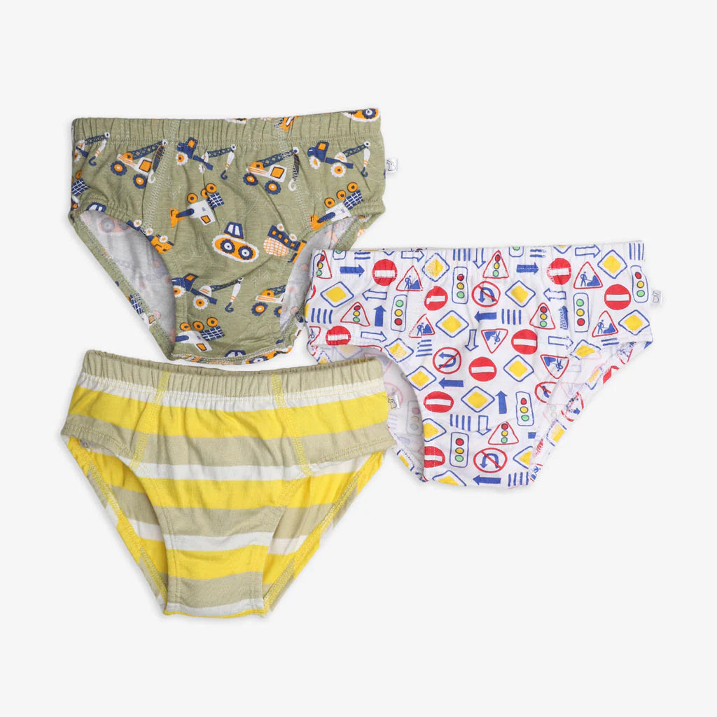 Buy WonderfulSky Boys Underwear, Cotton Underwear Toddler Underwear,Cars  Pattern Little Boys Underwear Boys Briefs(Pack of 5) Online at  desertcartKUWAIT